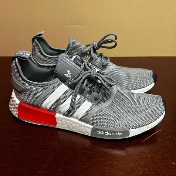 adidas gazelle silver green womens adidas Nmd R1 Triple Core Black